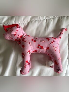 PINK Victoria's Secret Valentine’s Day dog NWOT